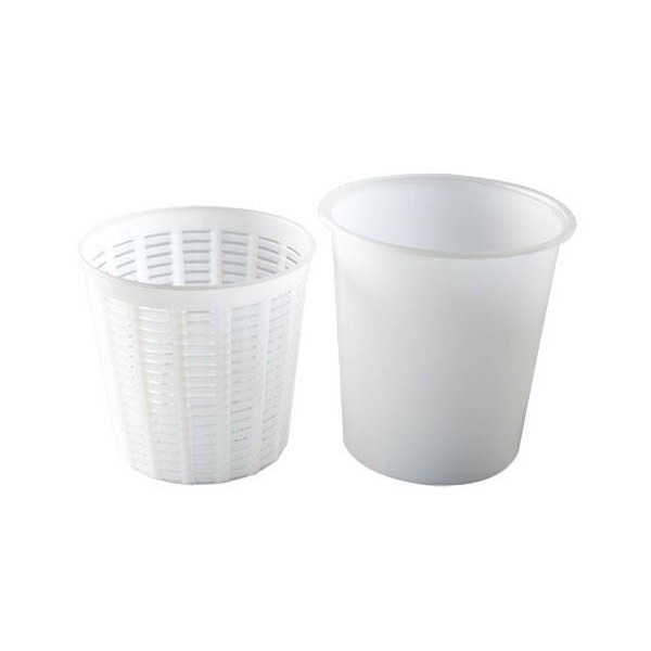 Mad Millie Small Ricotta Container & Basket