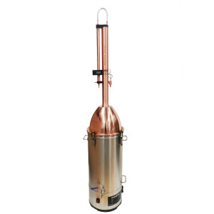 Still Spirits T500 Copper still - 35L Digiboil boiler  With copper dome