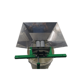 7L Stainless Steel Hopper Grape Crusher